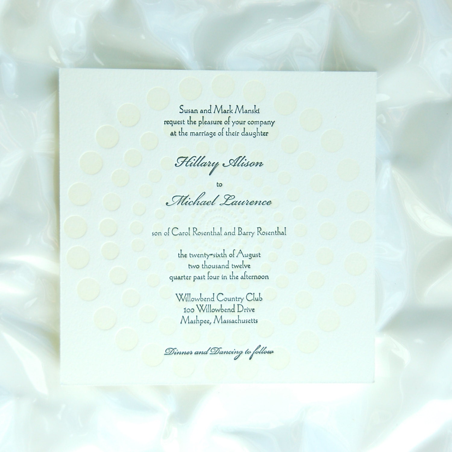 Subtle dots invitation