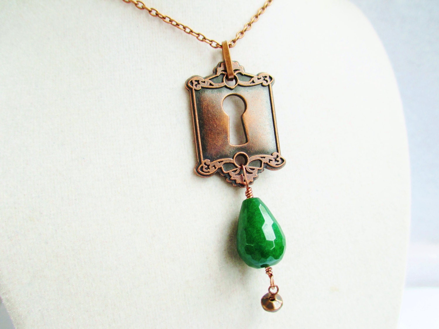 Keyhole & Green Agate Drop Victorian Steampunk Style Necklace