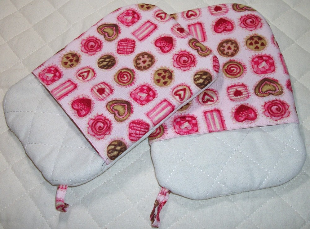 Pretty Pink Pot Holders