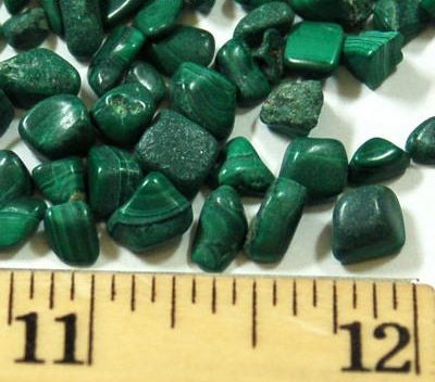 XS Mini Undrilled Malachite tumbled stones/chips - 1 oz