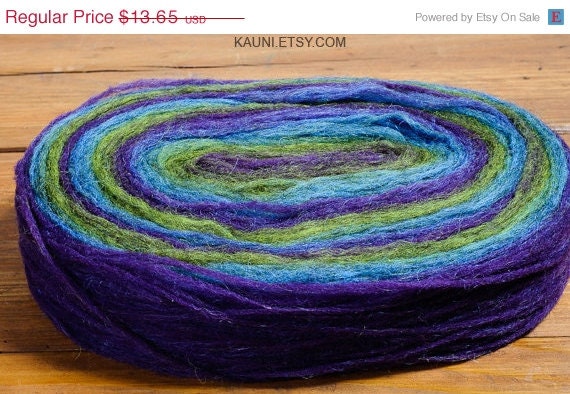 ON SALE Thin Wool Pencil Roving, Spinning or Felting Fiber, lavanda, Dark Forest Green, Blue and PurpleFREE Shipping Worldwide