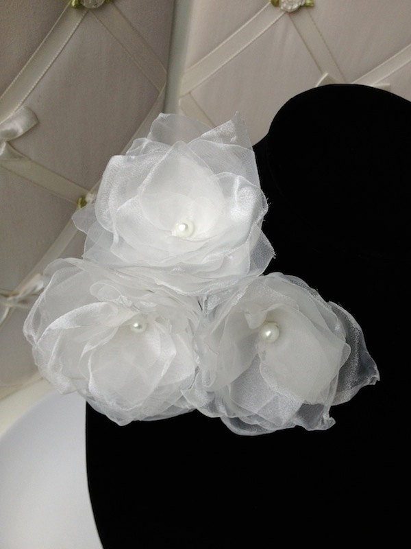 White Fabric Flower Bridal Sash Pin