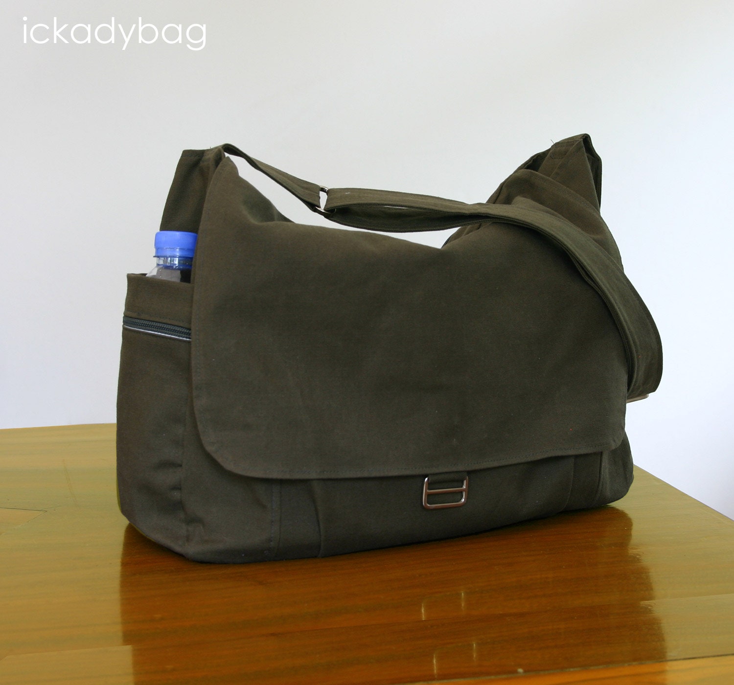 New Army Green Cotton Twill Messnger bag wit 6 Exterior Pockets / Diaper bag / Laptop / Travel Tote / Work / Gym / Shoulder bag - Alex