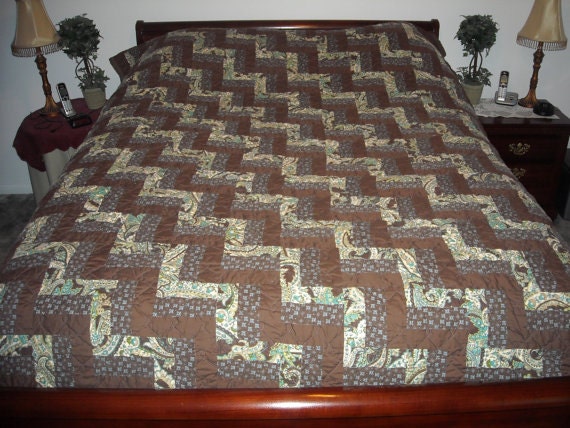 CUSTOM MADE to Order Rail Fence Pattern Quilt in QUEEN Size ------ 50% Deposit