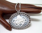 Necklace, Octopus, Cthulhu, Kraken, chainmaille, jewelry, cameo, pendant.