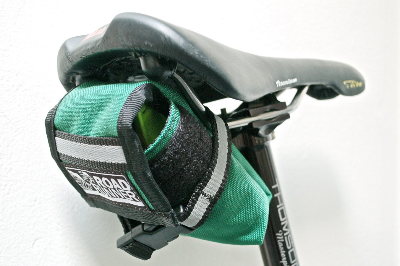 Bicycle Seat Bag in Kelly Green "The Drafter"