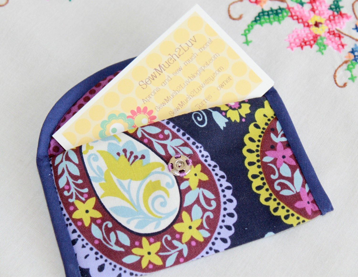 Purple Paisley Business Card Credit Card Wallet