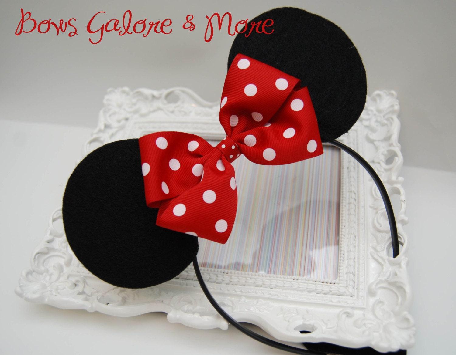 Handmade Minnie Mouse Inspired Felt Mouse Ears Headband with Bow - Birthday Party Favors - Disney Vacation - Costume Accessory