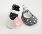 Make it Reversible: Patterned Fabric for Mary Jane stye baby girl shoes with snap on interchanging embellishments