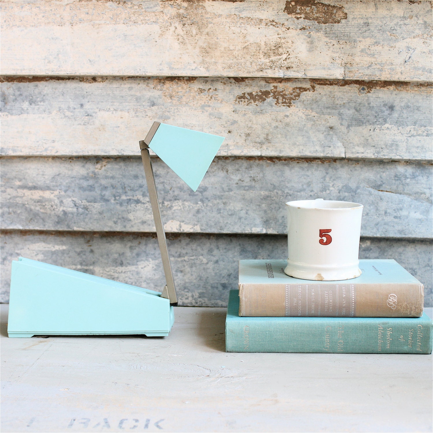 Vintage Aqua Lamp