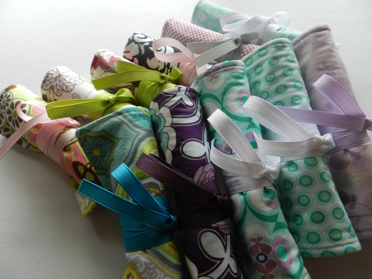 Bridesmaid Gift/Favor for Bridal Party of 9 Travel Jewlery Rolls - Free Shipping