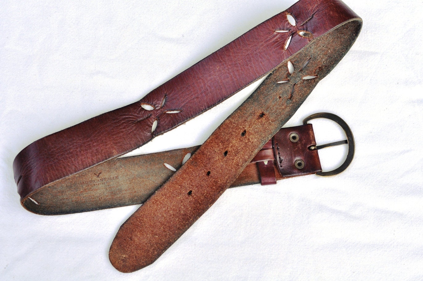Vintage Distressed Wide Leather Belt Dark Brown Womens Mens Sz 32 - 36 Daisy Cut Outs