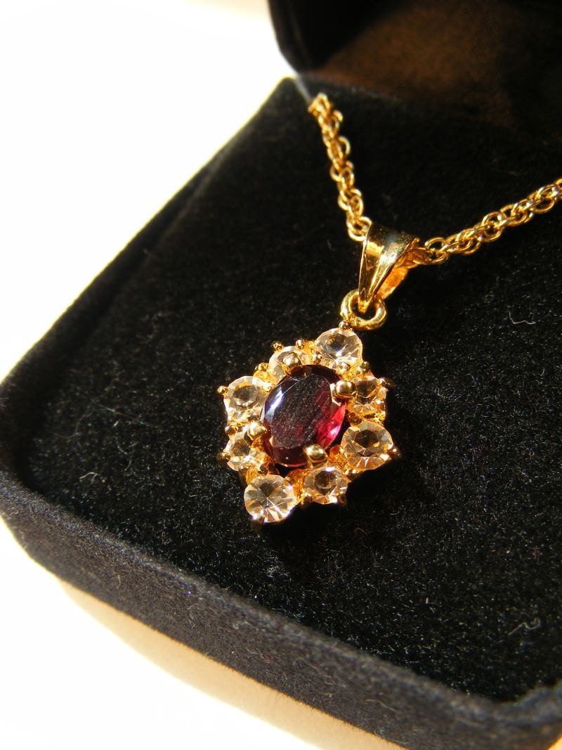 Pendant Necklace Faux Garnet Vintage