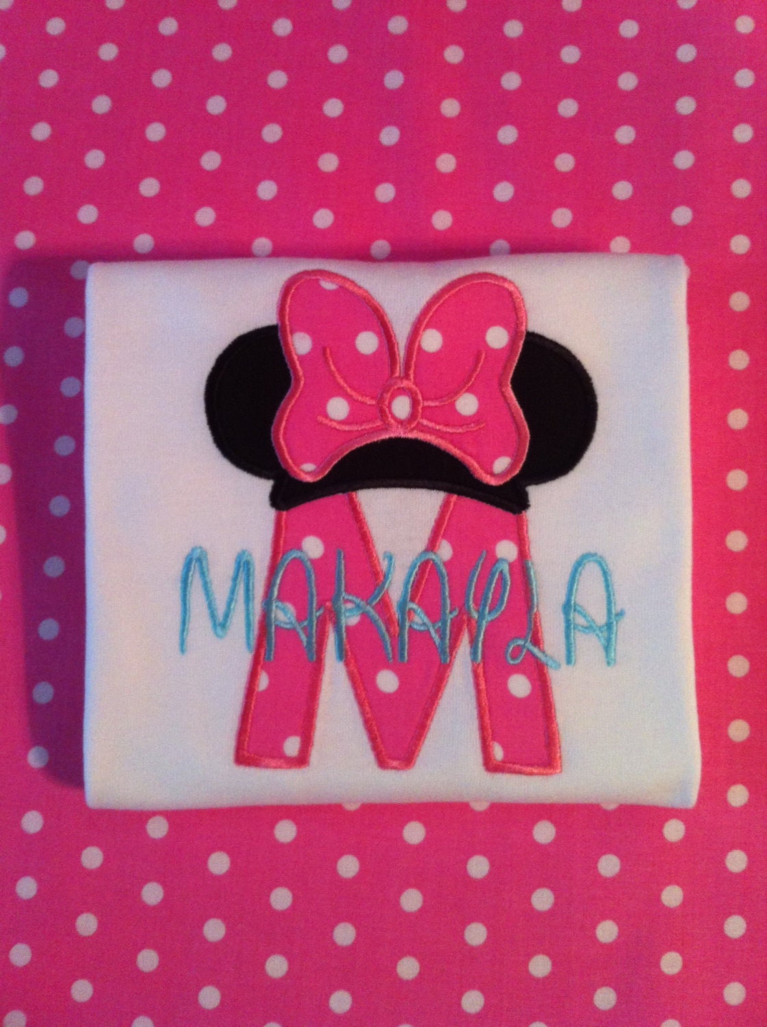 Girls custom Minnie Mouse Appliqué Shirt. Size 4/5 
