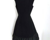 Vintage 60s do 50s bustle  Ruched structured black dress  8  10