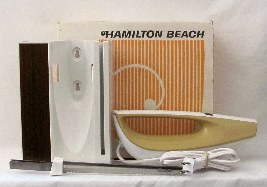 Vintage Hamilton Beach Electric Knife with Wall Holder - Original Box - Harvest Gold
