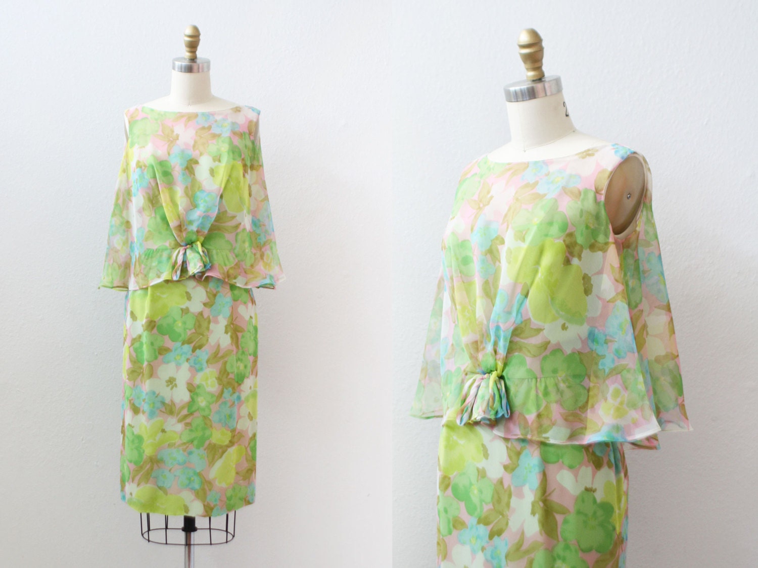 1960s dress / CHIFFON CAPELET / Floral 1960s dress / XS