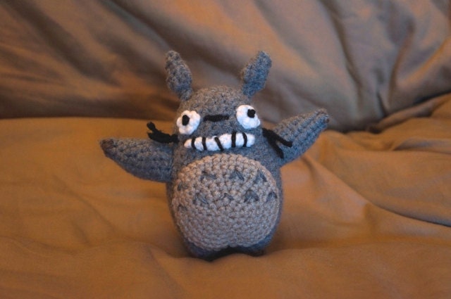 My Neighbor Totoro Grey Large Totoro Crochet Doll/Stuffed Animal Amigurimi (mini version)