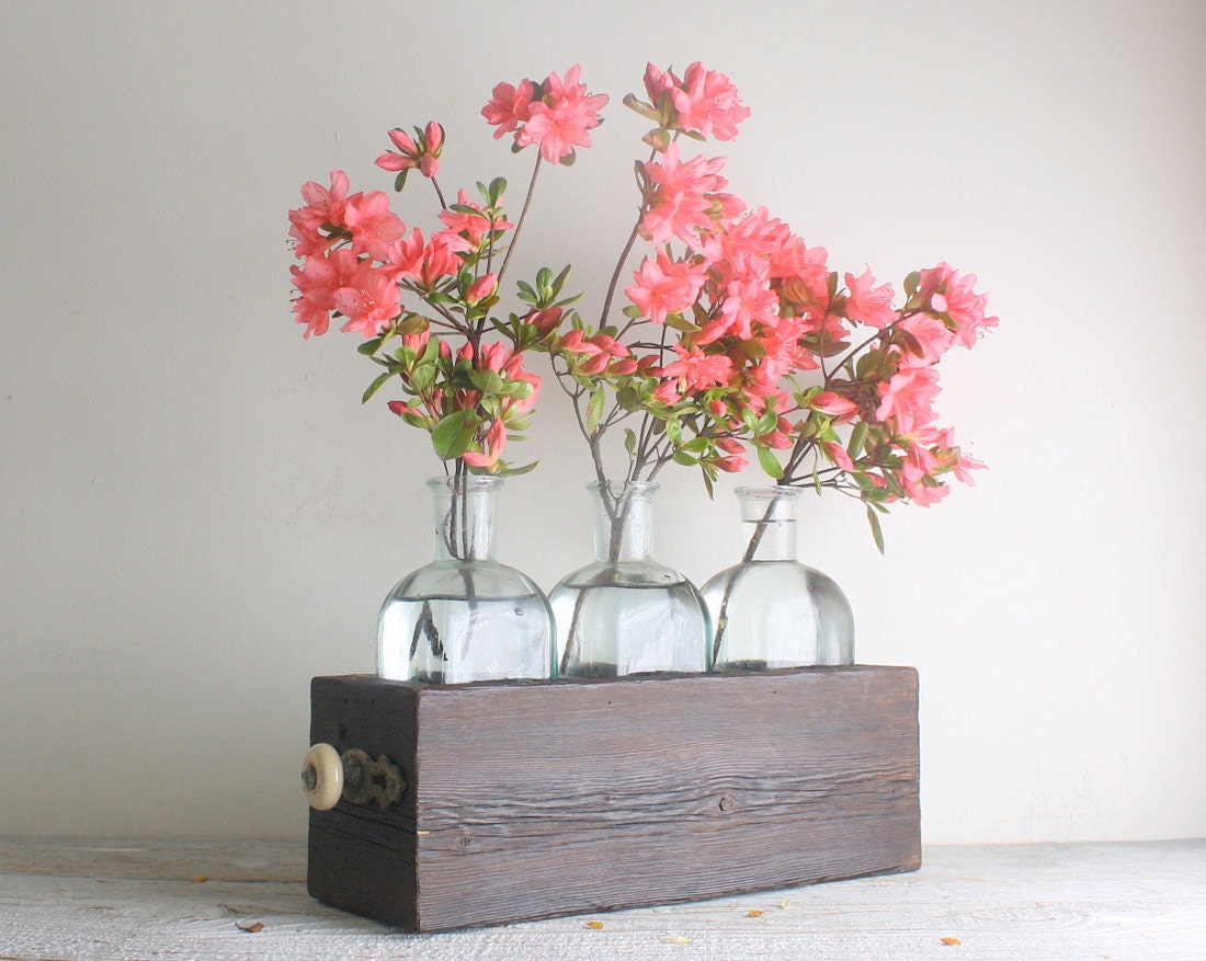 Wooden Bottle Display Crate - Caddy for Bottles - Bottles Included