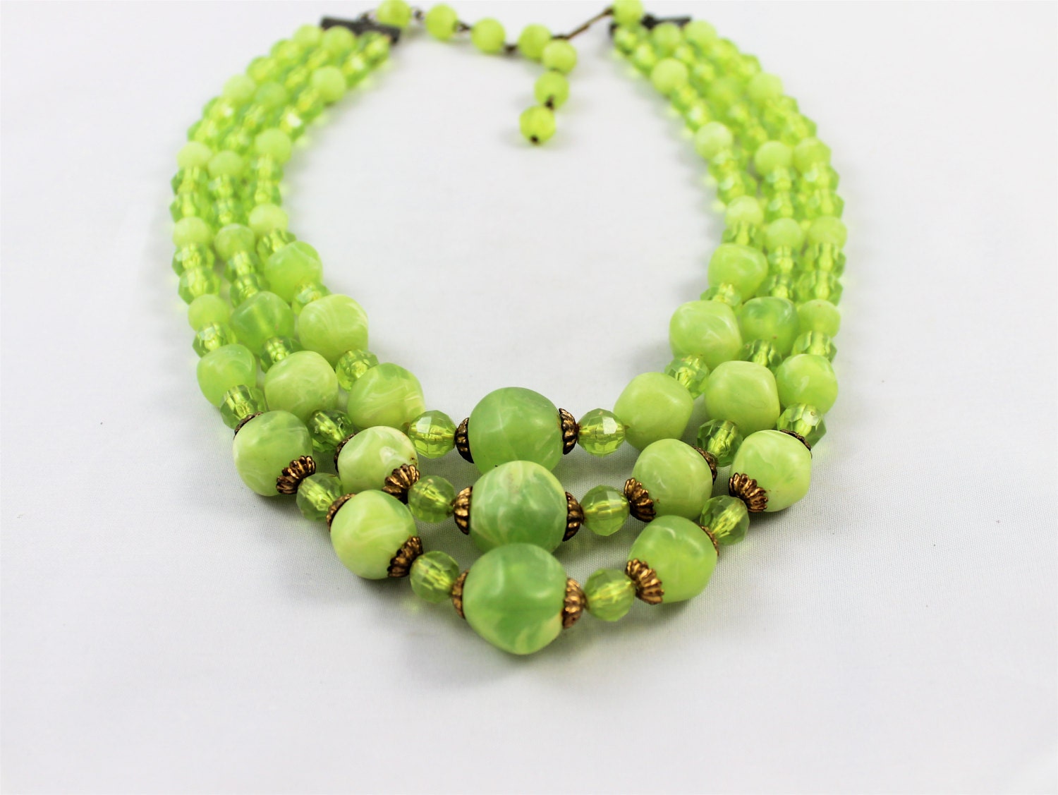 50's chunky necklace vintage green lucite beads multi-strand copper lace bead caps high fashion retro