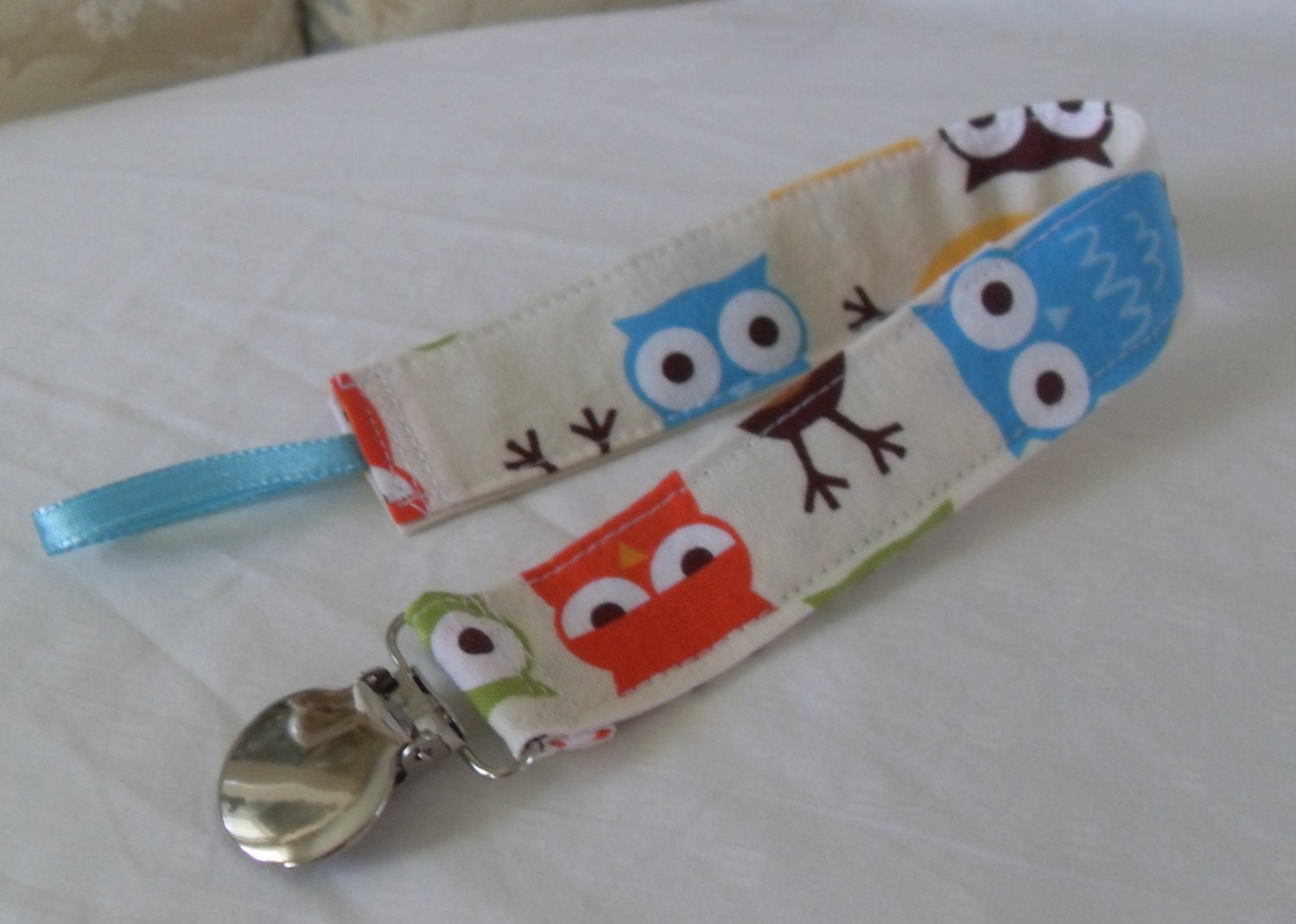 Urban Zoologie Owls Cream Pacifier Clip