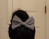 striped hair bow