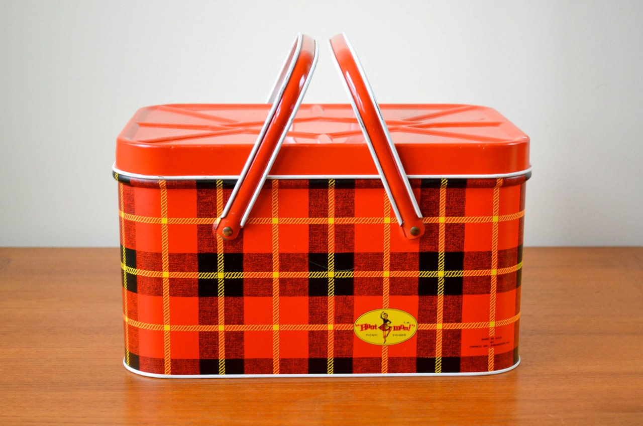 Vintage Hoot Mon Red Plaid Metal Picnic Basket, Summer Parties, Lawn Concerts, Beach Trips, Knitting Basket, Toy Storage, Desk Organizer