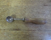 Vintage Tiny Kitchen Scoop - primitive decor