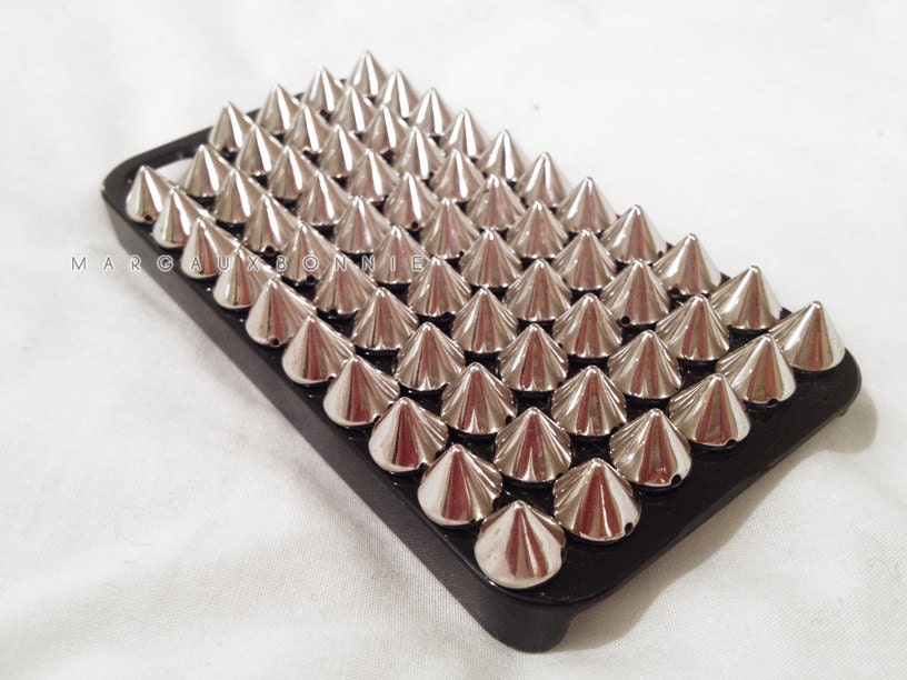 FREE Shipping US -- Black Silver Spike Studded iPhone 4 4S Phone Case AT&T Verizon Sprint