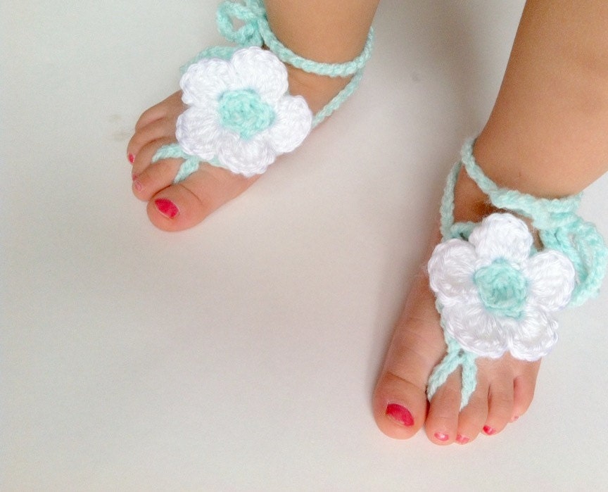 CROCHET BAREFOOT SANDALS - Mint Green and White - Baby/Toddler