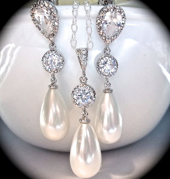 Pearl necklace and earring set - Bridal jewelry - Long - Creamy white Pearl - Pearl drops - Brides Set - Sterling Silver - High End -