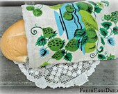 Bread Bag made from a Vintage Linen Cloth Calendar  Lime Green Fruit Motif