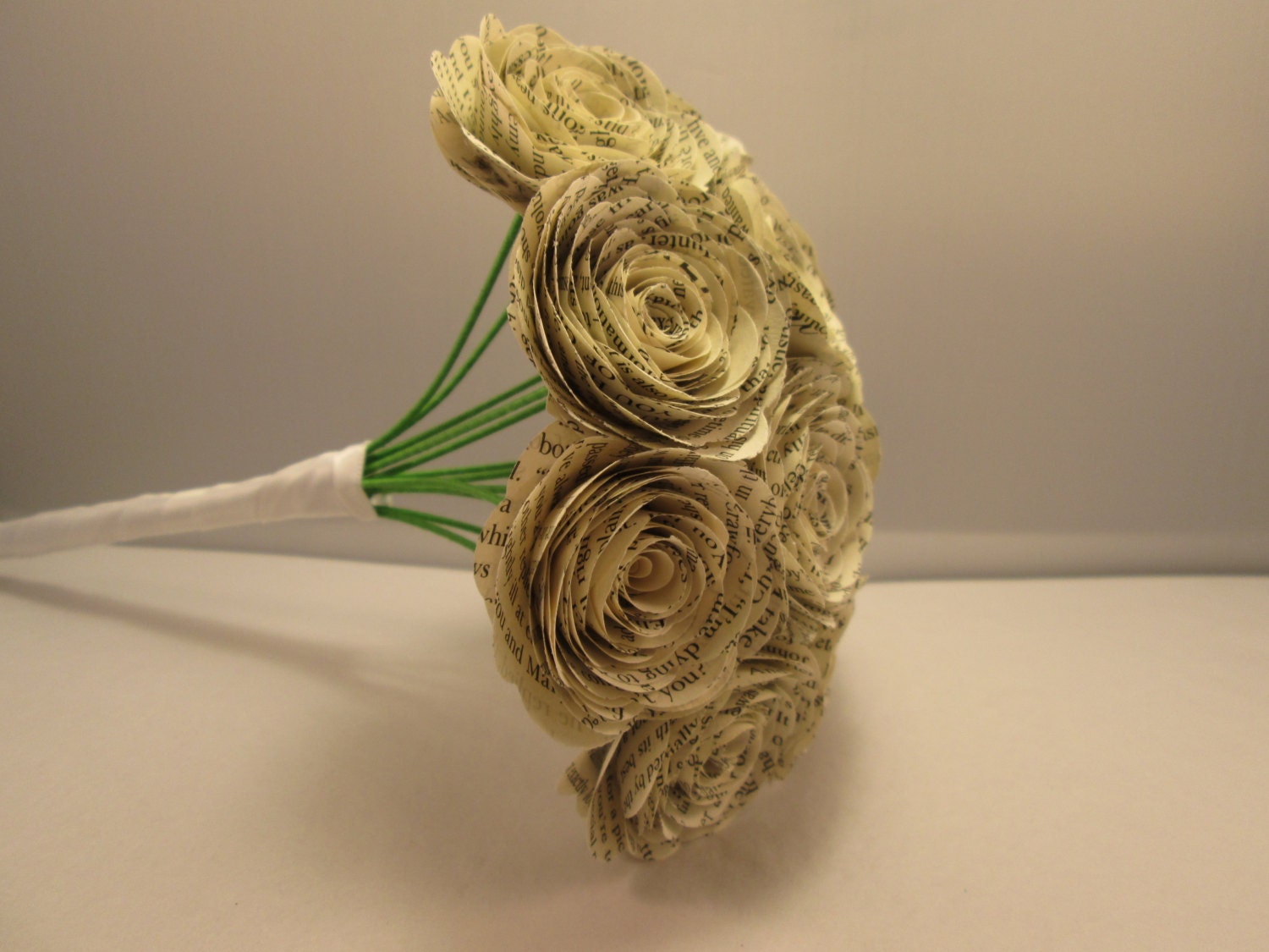 Paper Flower Bouquet // Book Page Flower Paper Rose Bouquet