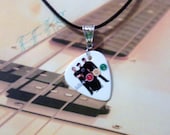 BLINK 182 - Sexy Guitar Pick Necklace with Silver Connector Charm