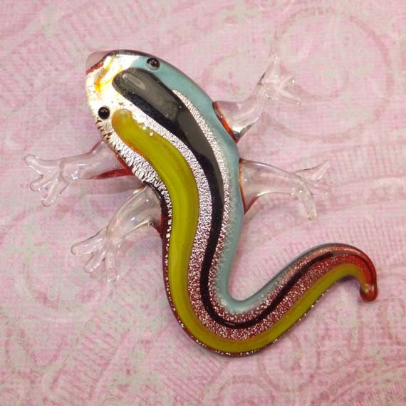 Big Lampwork Glass Gecko Pendant  (1 Piece ) - Jewelry Supplies crafts -KarPenaEnterprises