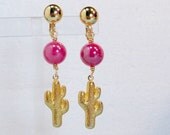 Handmade earrings clip on bead cactus charm pearlized Raspberry Jade bead