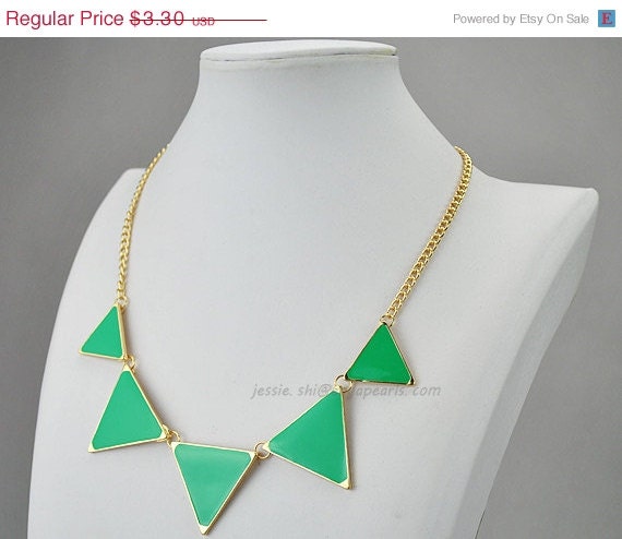 Triangle Bib Necklace,Bubble necklace, Green Necklace, Green Resin Necklace,Statement necklace (FN0568 - Green)