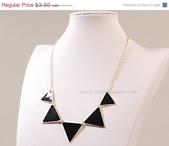 Triangle Bib Necklace, Black Necklace, Black Resin Necklace (FN0568 - Black)