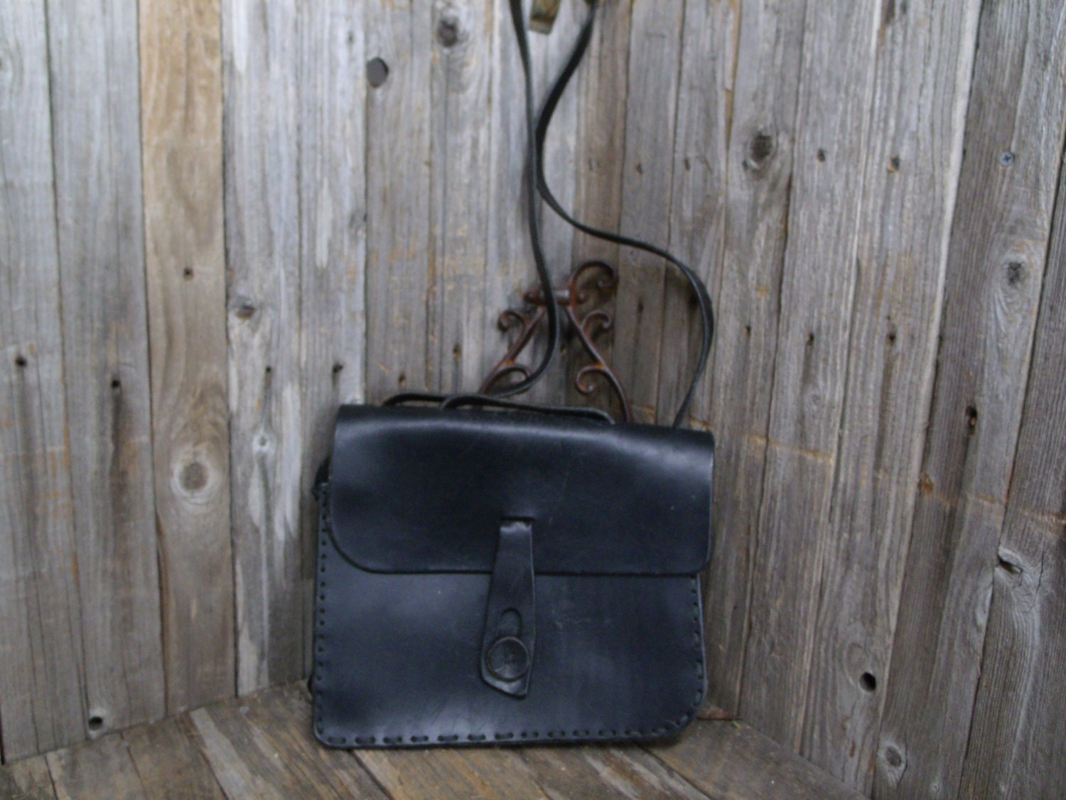Rustic Handmade Heavy Belting Vintage Black Leather Messenger Shoulder Bag Purse