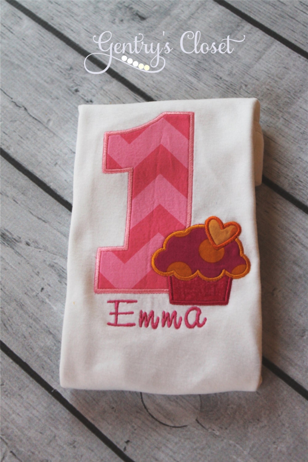 First Birthday Shirt or Onesie - Pink Cupcake Applique Personalized with Number and Name. Happy Birthday Outfit Machine Embroidered Outfit.