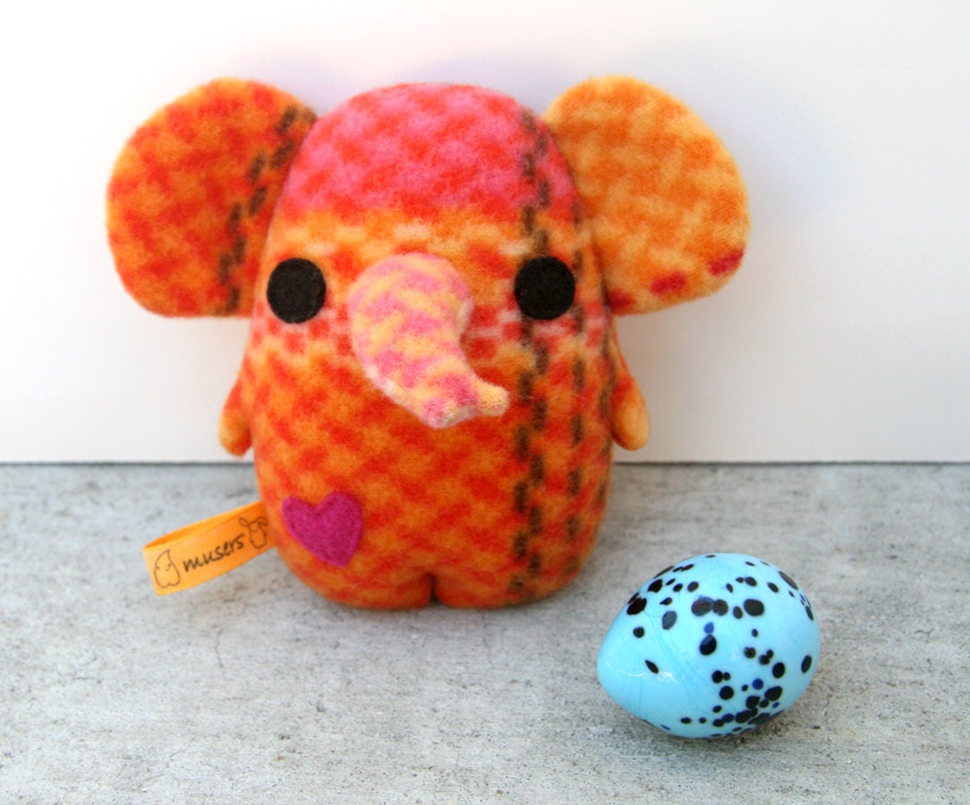 Eggelephant Plaid Heart, elephant plush, orange, pink, black, light orange, white, stuffed animal, egg shaped Muser