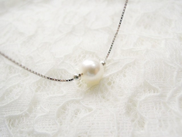 Freshwater Pearl Necklace. Sterling silver Necklace. Simple Necklace. Everyday Necklace