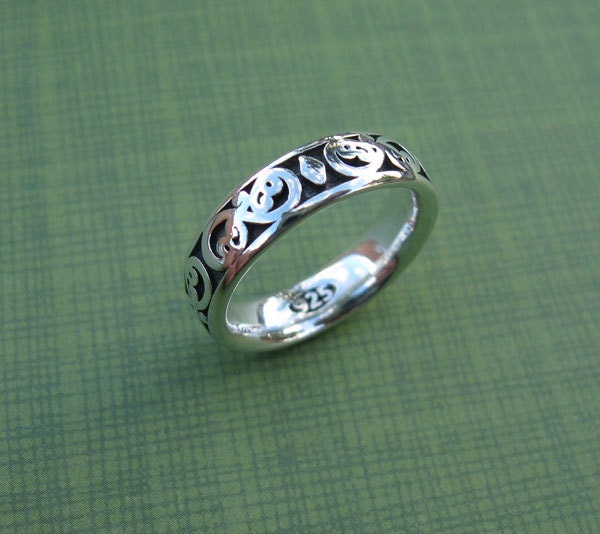 size-7.5 sterling silver stack ring