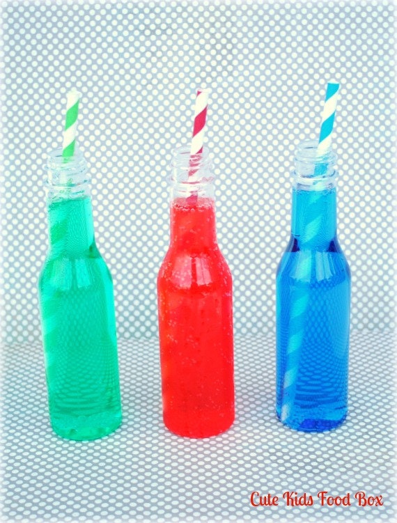 SODA BOTTLE Plastic - Set of 5 - PLASTIC Mini Soda Bottle - Kids Bottles - Plastic Bottle - Small Soda Bottle - Soda Pop Bottle Soda Party