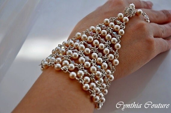Bridal Slave Bracelet,Victorian Style Bracelet,Pearl Bracelet,Swarovski Crystal Bracelet,Rhinestone Slave Bracelet,Chainmaille, GEM