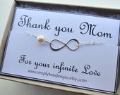 Mother of the bride bracelet, mothers jewelry, gift card, Thank you mom infinity bracelet, eternity bracelet, white pearl, everyday, classic