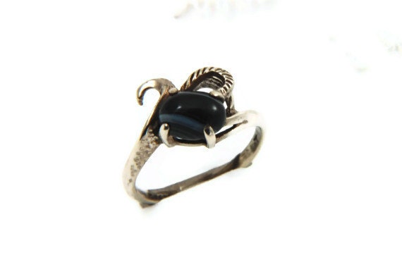 Black Banded Agate Artisan Ring in Sterling Silver, gifts for her, romantic gifts, Mother's Day gifts, summer jewelry