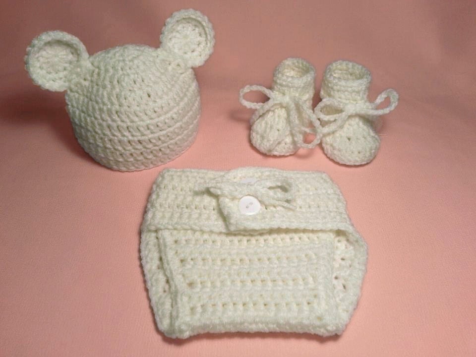 Baby Polar Bear Hat, Booties & Diaper Cover Set in White - Newborn Beanie Cap Shoes Halloween Thanksgiving Christmas Gift Winter Outfit