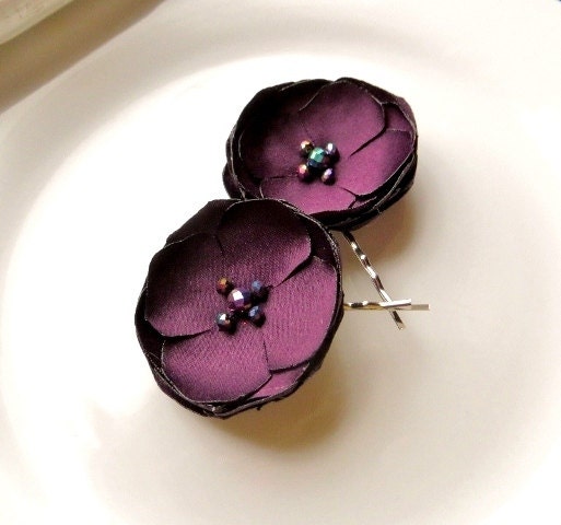 Eggplant Flower Bobby Pins, Hair Clips, Small Flowers, Plum Wedding Accessories, Bridal Accessory Bridesmaid Women Girls