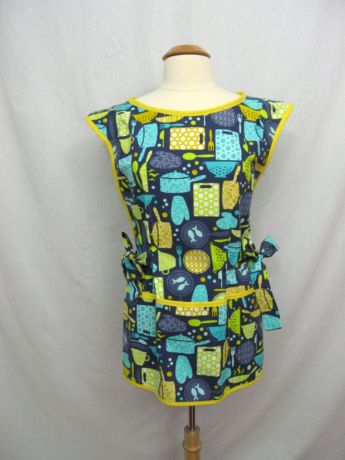 Retro Cobbler Apron Smock with Kitchen Utensils on Denim Blue Background  - Timeless Treasures Kitchen Couture